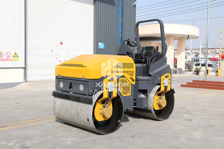 小型壓路機怎么樣剎車？又學(xué)到一期干貨